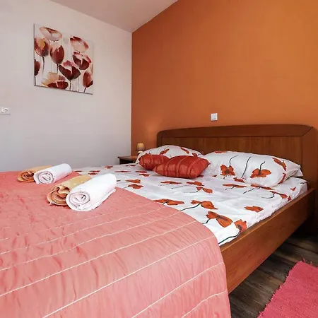 Casa Ana Milena Пореч