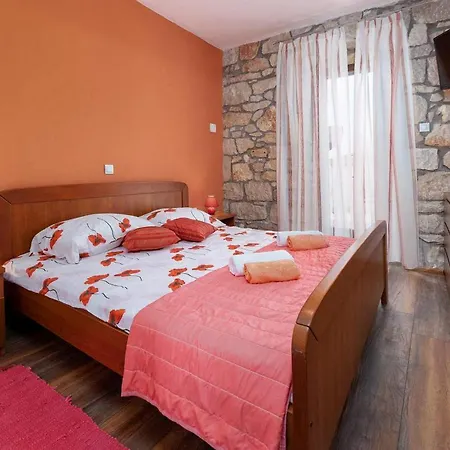 Casa Ana Milena ポレッチ